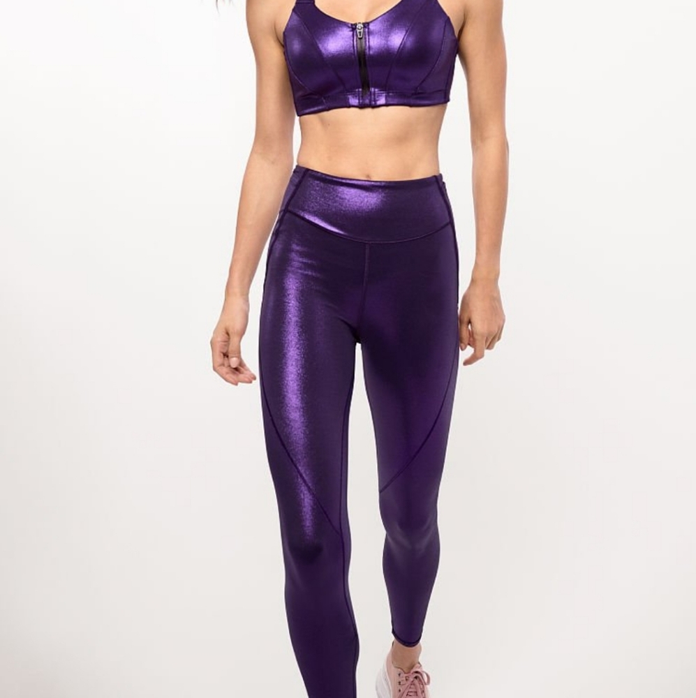Victoria secret shine leggings!!